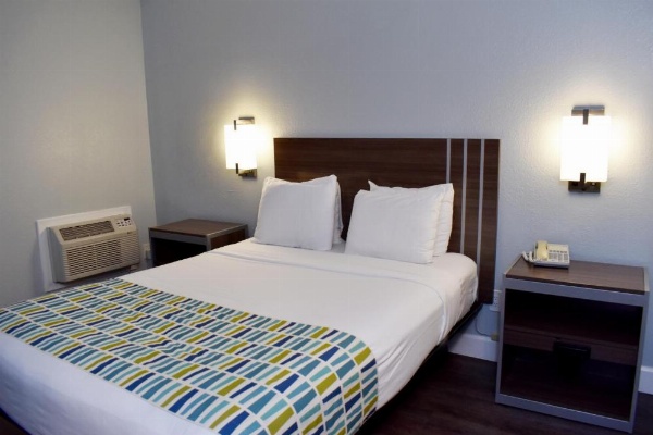 Sand Dollar Inn image 7